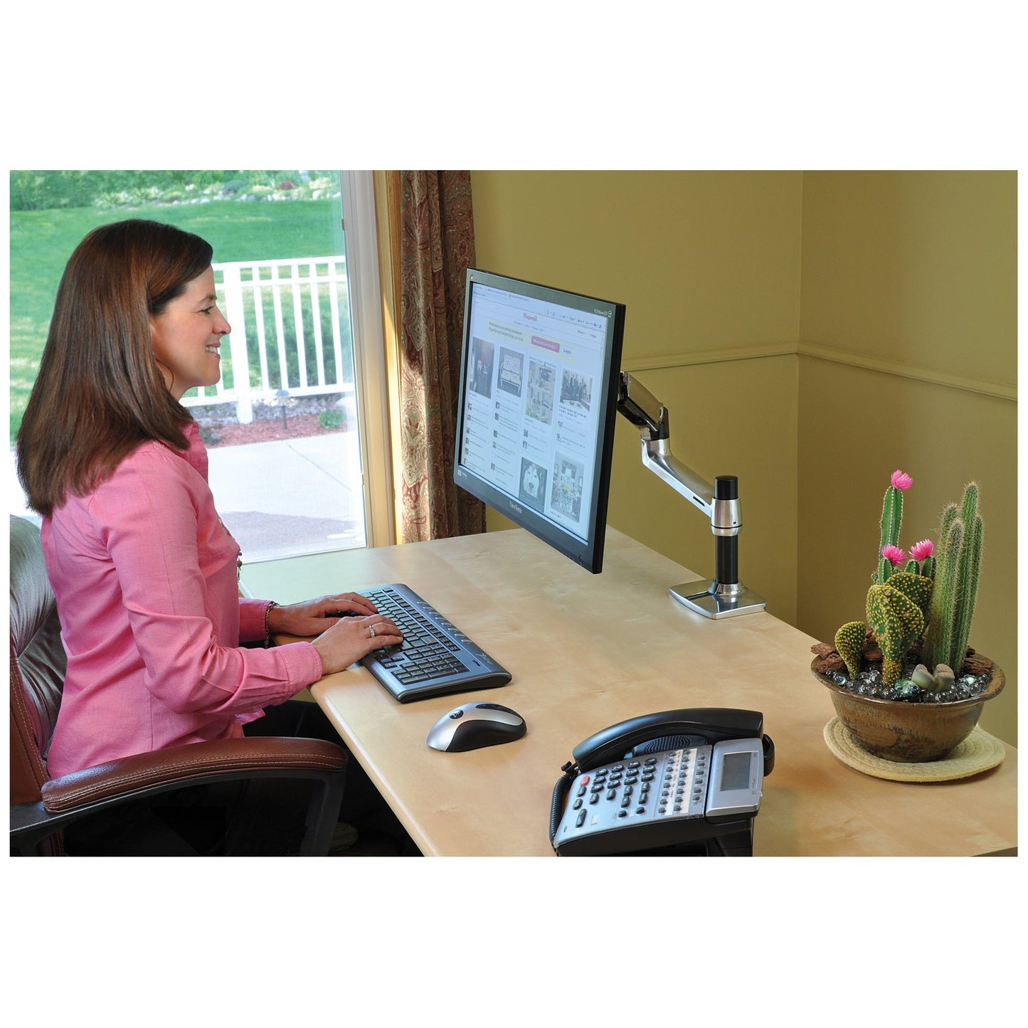 ERGOTRON Monitorschwenkarm LX 3,2-11,3kg Aluminium, poliert schwarz/silber