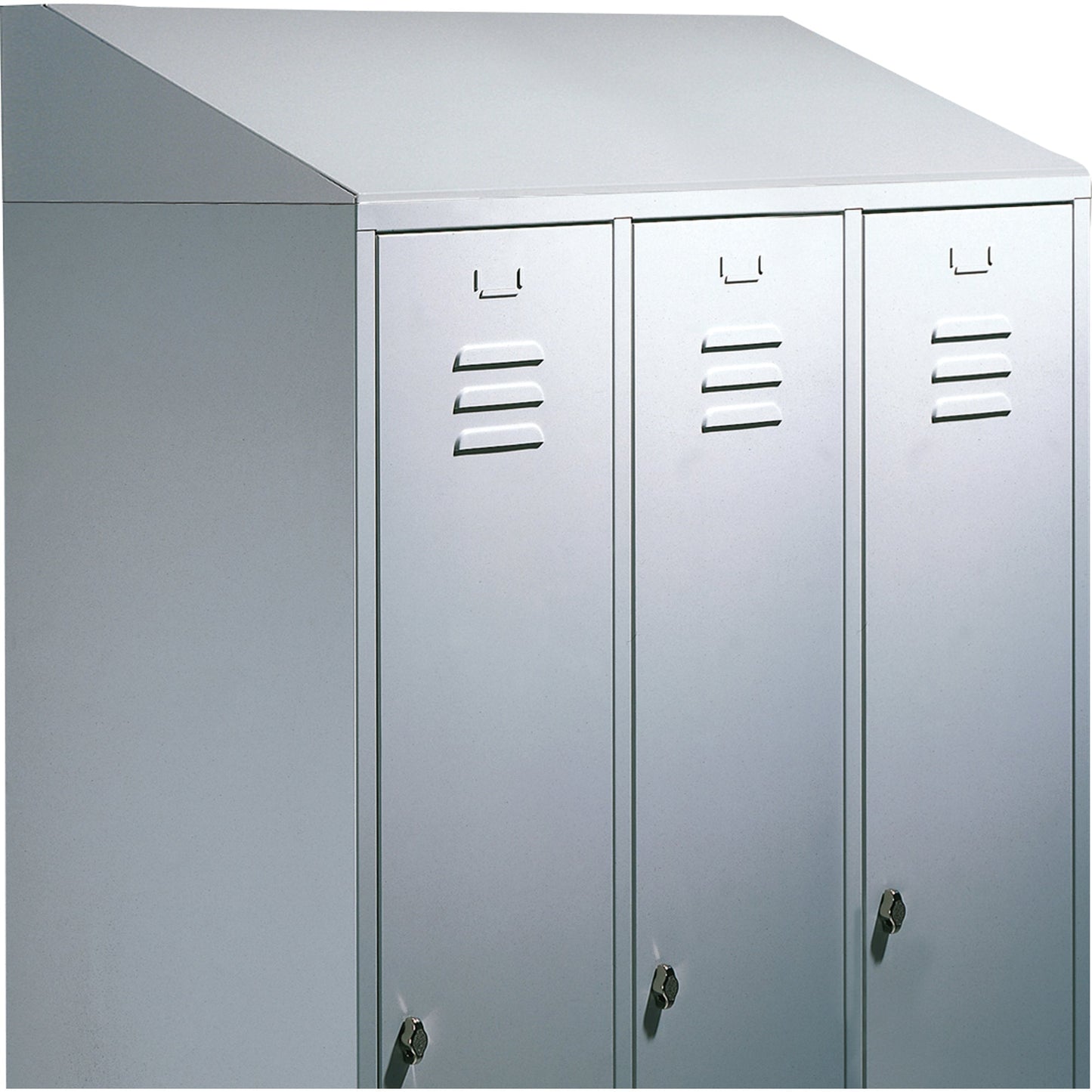 C+P Schrägdachaufsatz Kleiderspind Classic 900 x 230 x 500 mm (B x H x T) Stahl, lackiert lichtgrau