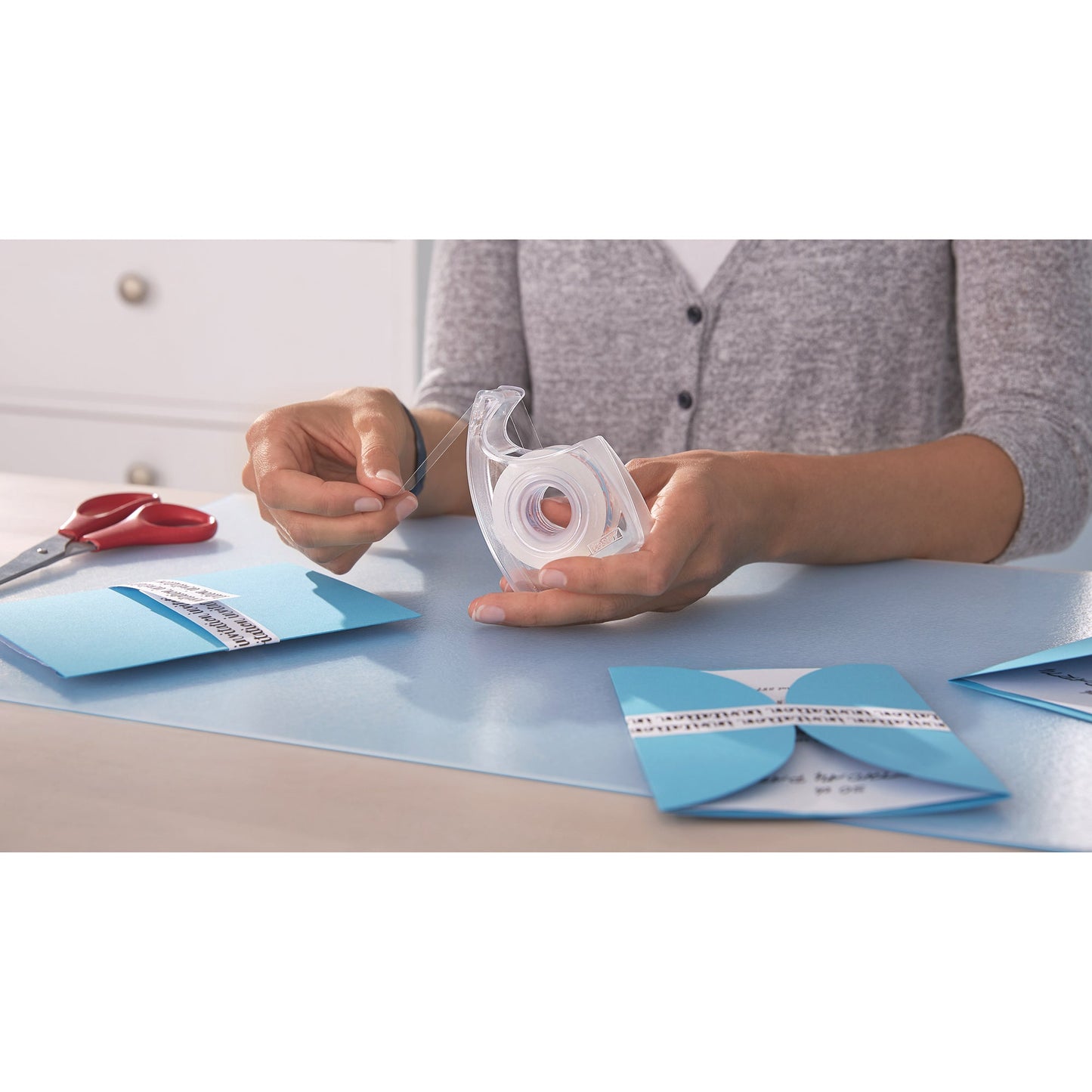 tesa® Handabroller Easy Cut® nachfüllbar transparent