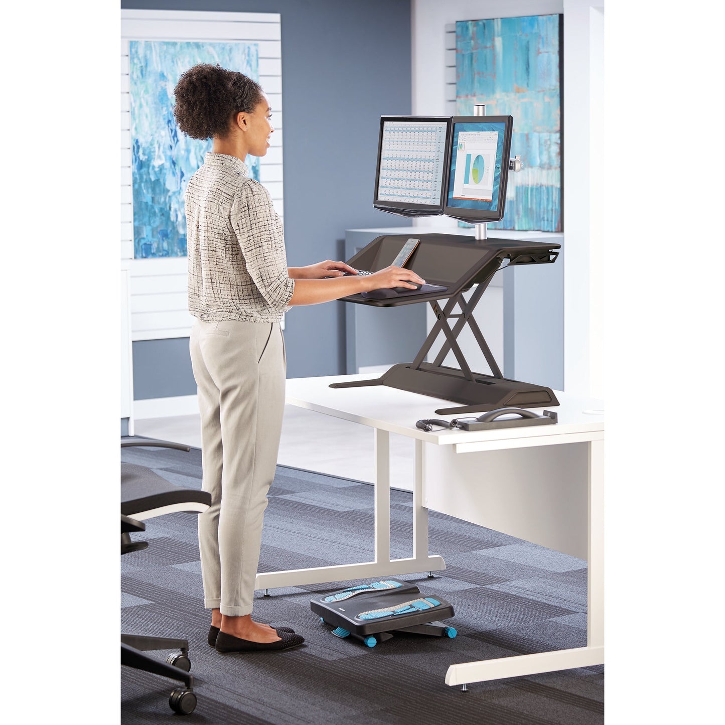 Fellowes® Sitz-Steh-Arbeitsplatz LotusT 15,8kg Stahl/ABS Kunststoff schwarz