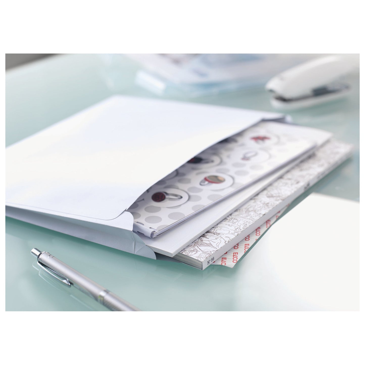 ELCO Faltentasche Documento DIN C4+ 324 x 239 mm (B x H) mit Fenster 120g/m² mit Haftklebung Papier weiß 200 St./Pack.