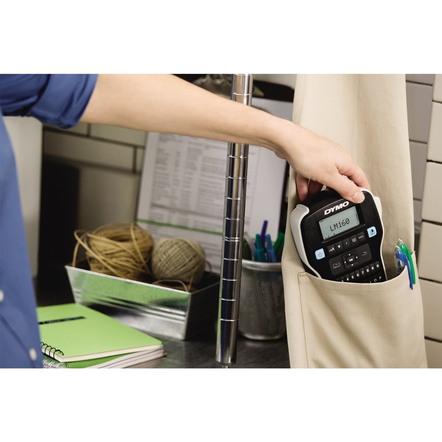 DYMO® Beschriftungsgerät LabelManagerT 160 1 Display-Zeile 6 Schriftgrößen 2 Druckzeilen inkl. D1-Starter-Schriftbandkassette (12 mm x 3 m, schwarz auf weiß)