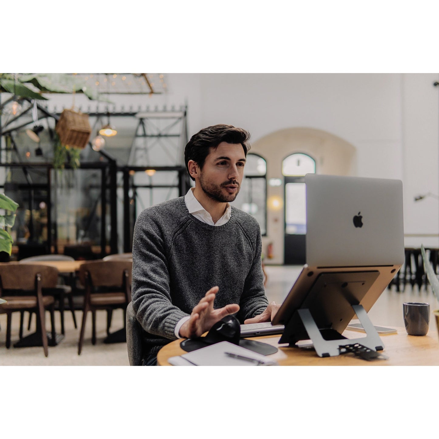 BakkerElkhuizen Notebookständer FlexTop 170 höhenverstellbar inkl. Schutzhülle Aluminium dunkelgrau matt