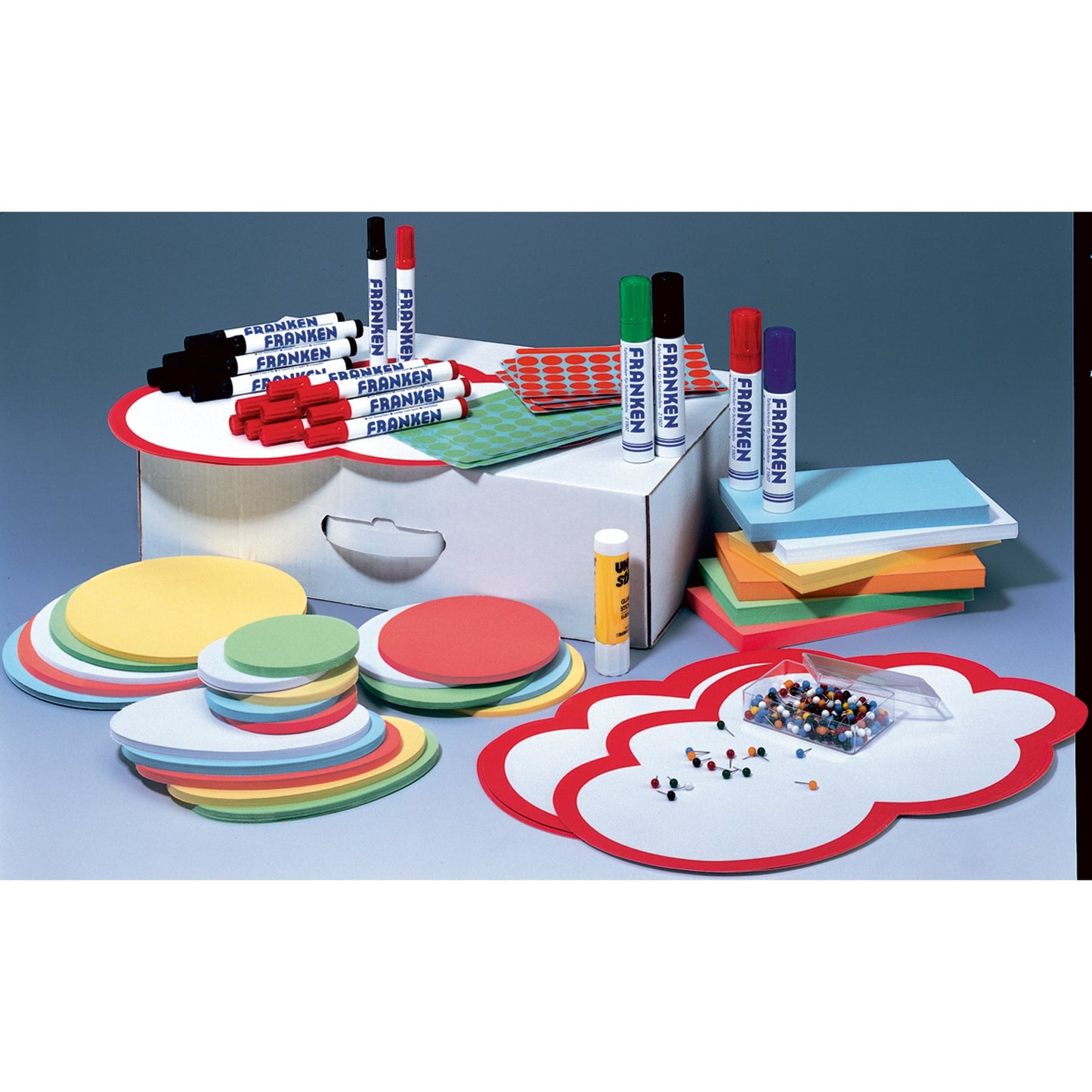 FRANKEN Moderationsset Standard 1.500 Teile Karton weiß