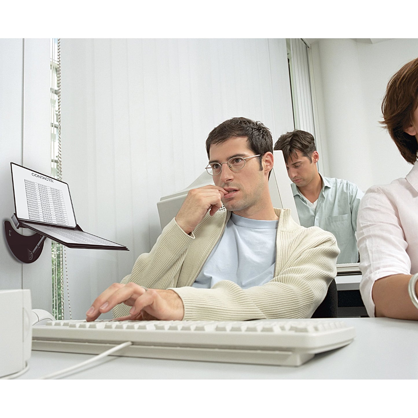 DJOIS Sichttafelständer Tarifold 3D Polypropylen, Metall Anzahl der mitgelieferten Sichttafeln: 10 Tarifold Sichttafeln schwarz