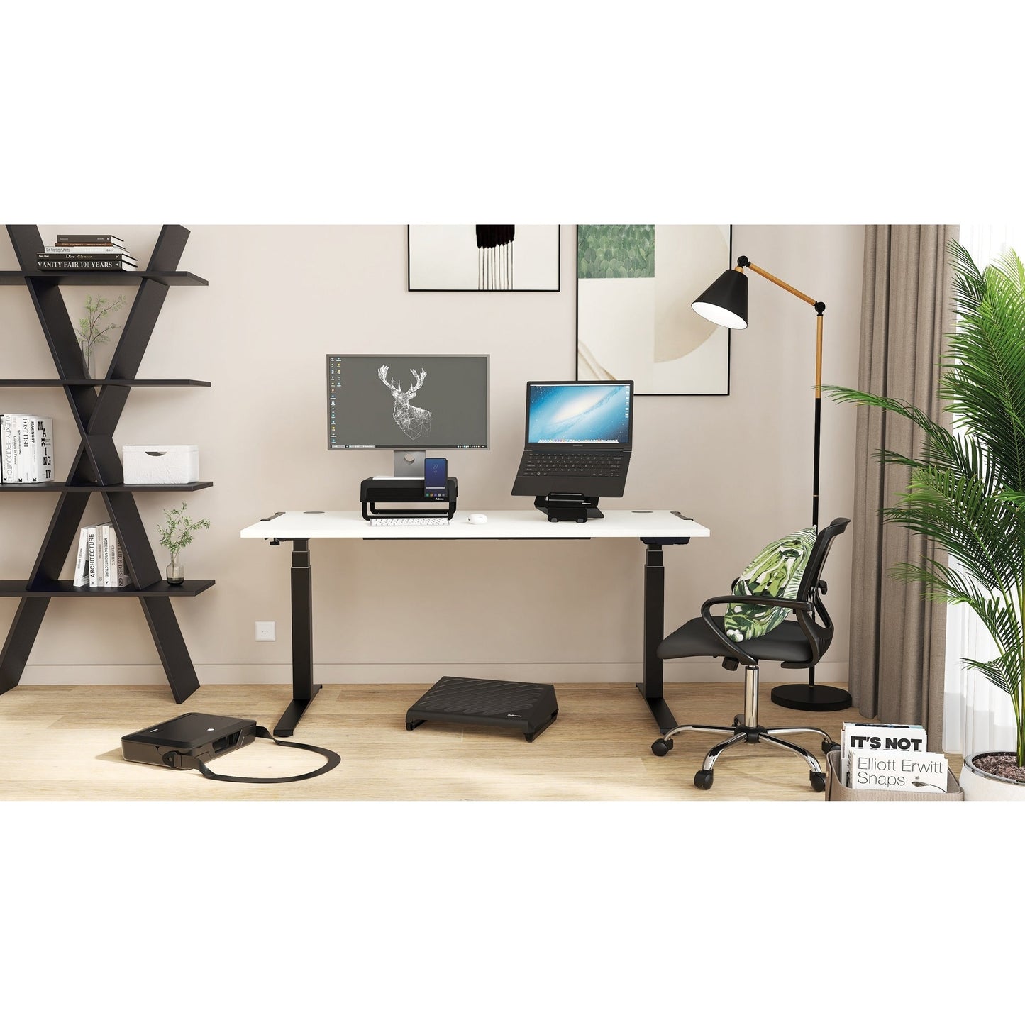 Fellowes® Fußstütze BreytaT 49 x 9,8 x 36 cm (B x H x T) nicht beheizbar Kunststoff, 100 % recycelbar schwarz