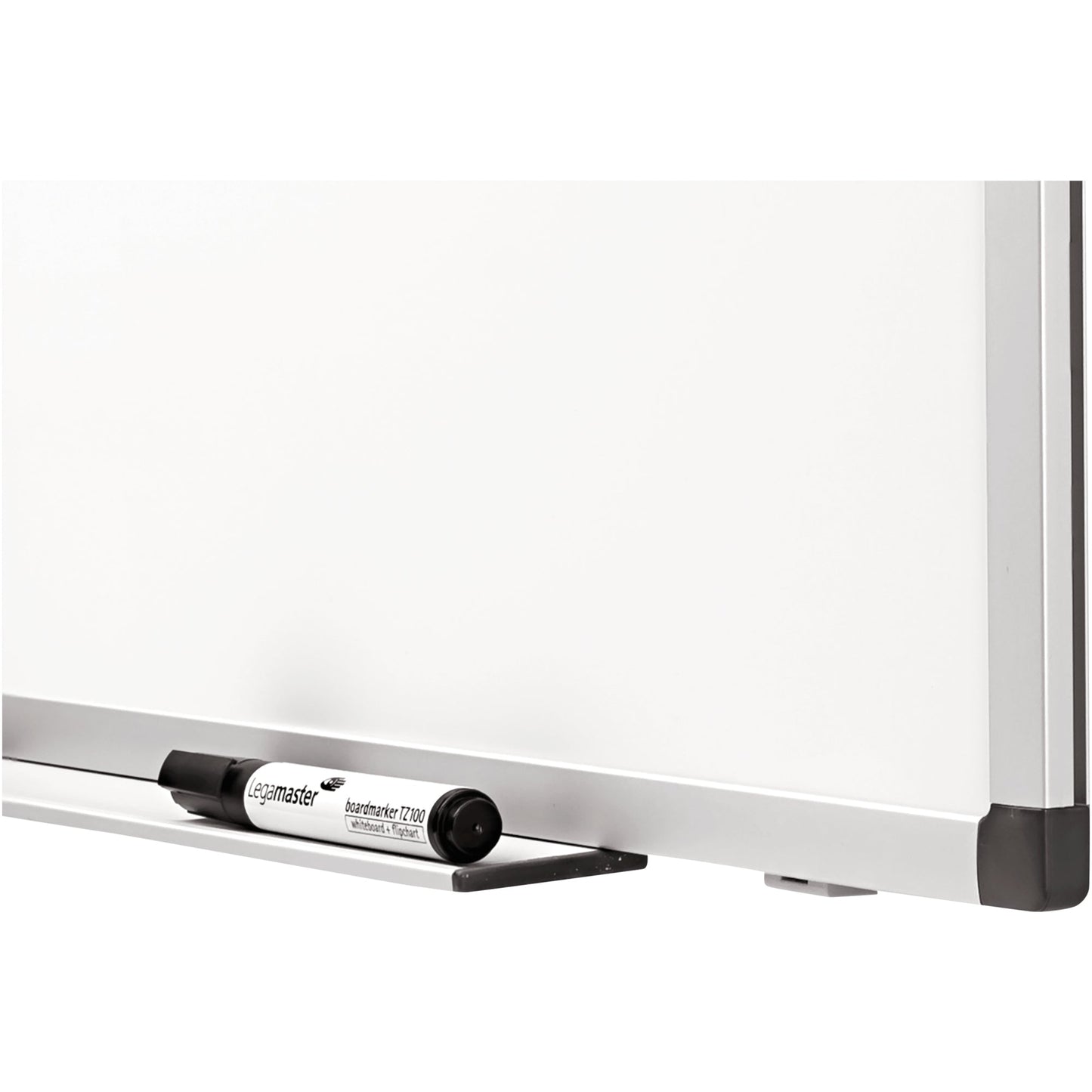 Legamaster Whiteboard PREMIUM Maße der Oberfläche: 90 x 60 cm (B x H) Tafel magnethaftend nicht beidseitig beschreibbar inkl. Boardmarker Stahl lackiert weiß