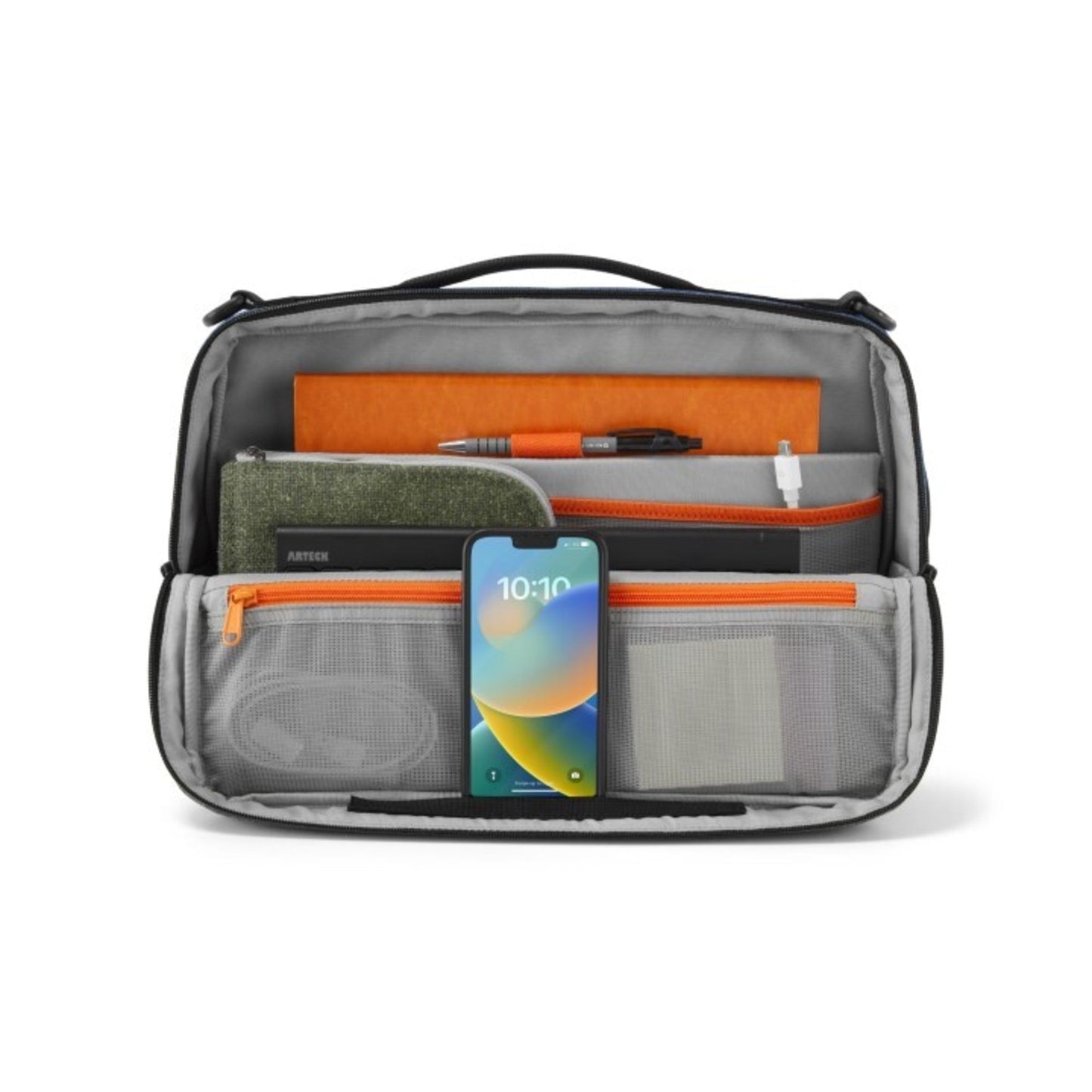Hotbox Notebookrucksack Adapt Reißverschluss gepolsterte Rückenstütze, leicht aufschiebbare Gepäckgriffe an der Rückseite, gepolstertes Laptopfach, verstärkter Boden, integrierter Telefon- oder Tabletständer bei aufgeplapptem Vorderteil, großes Innenfach