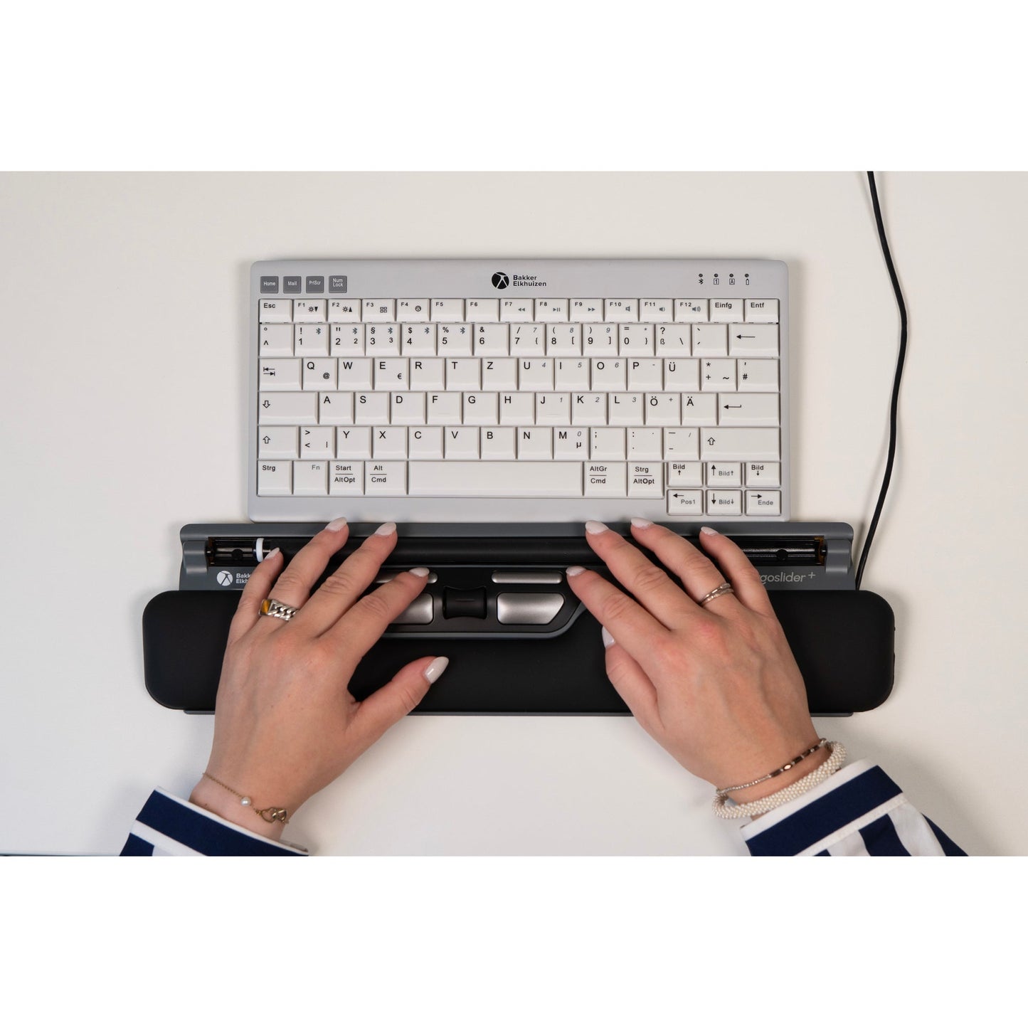 BakkerElkhuizen Optische PC Maus ErgoSlider Plus Links- und Rechtshänder ergonomisch USB-A schwarz