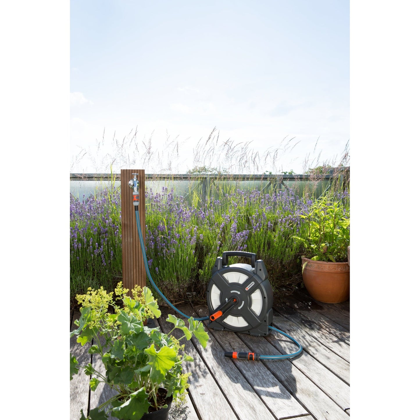 GARDENA Schlauchaufroller city gardening 37 x 16,5 x 48 cm (B x H x T) 10 m, Anschlussschlauch: 1,5m 4,7kg