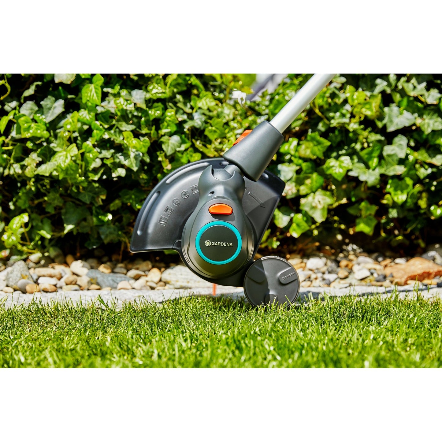 GARDENA Rasentrimmer ComfortCut Li-18/23 23cm 9.500 U/Min. Akku