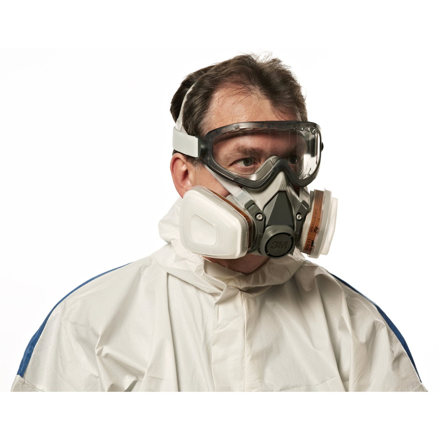 3M Halbmaske 6002C A2P2 inkl. 1 Paar Filter gegen organische Dämpfe A2 6055, 1 Paar Partikelfilter P3 5925, zwei Filterdeckel Kunststoff/Naturkautschuk/Silikon weiß/oliv