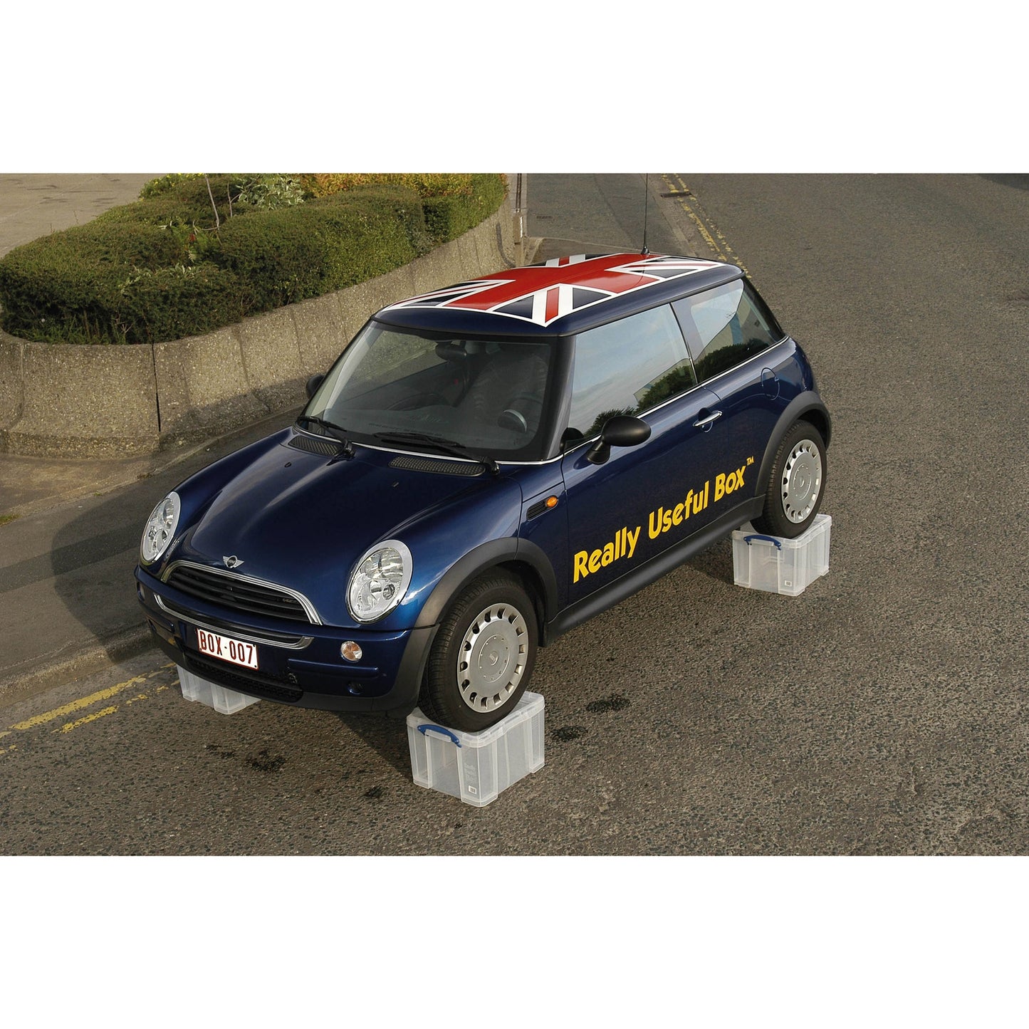 Really Useful Box Aufbewahrungsbox 71 x 31 x 44 cm (B x H x T) DIN A4 64l Polypropylen schwarz