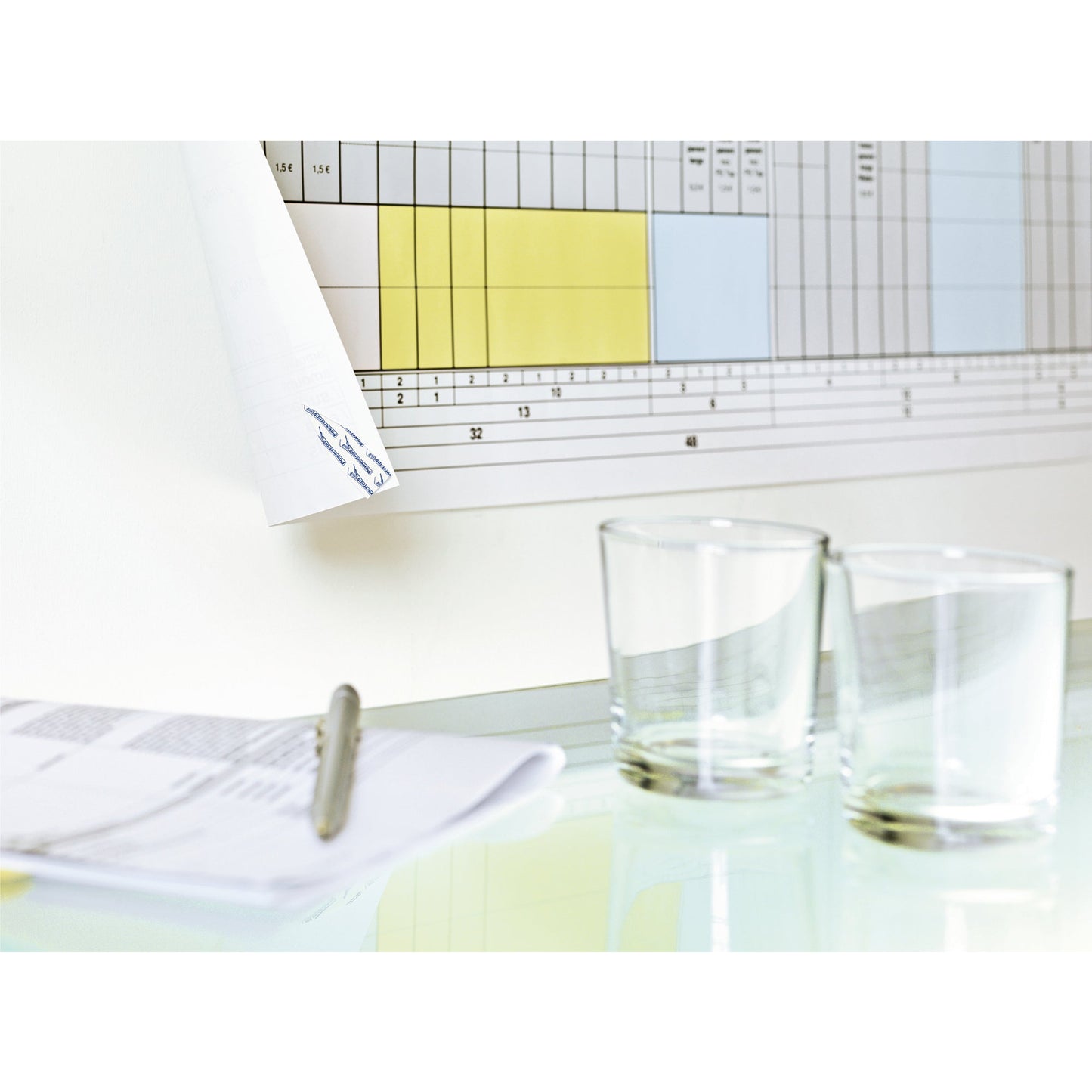 tesa® Klebepad Powerstrips® Poster Poster, Charts, Zeichnungen 14,5 x 42 mm (B x L) weiß 20 St./Pack.