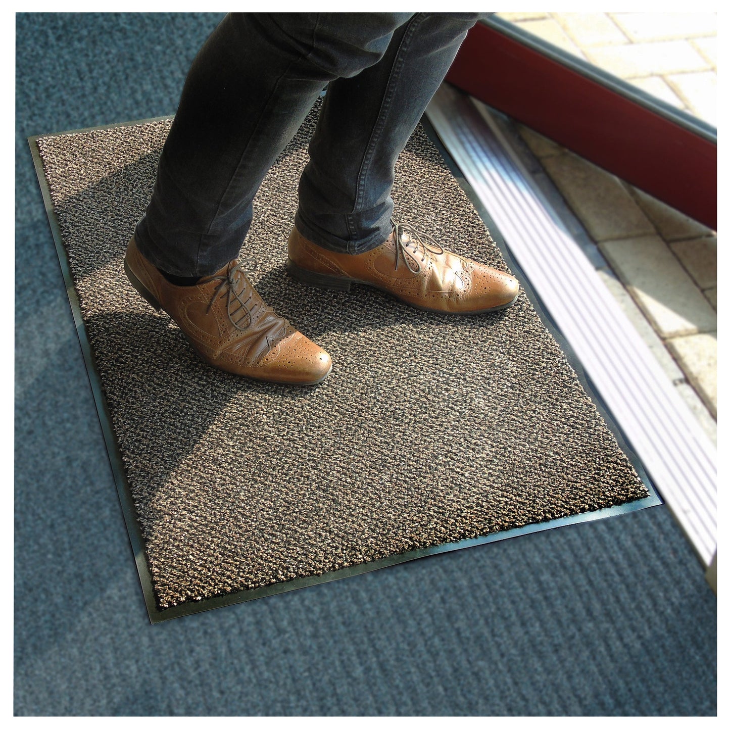 Doortex Schmutzfangmatte ultimat® Innenbereich 90 x 150 cm (B x L) 70 % Mikrofaser/30 % Polypropylen Material der Rückseite: Vinyl/Gummi braun