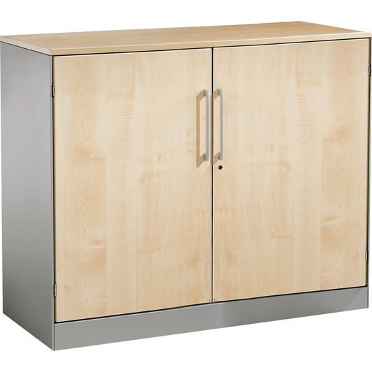 C+P Flügeltürenschrank Asisto 1.000 x 915 x 435 mm (B x H x T) 1 Fachboden Farbe der Front: ahorn Farbe des Korpus: weißaluminium