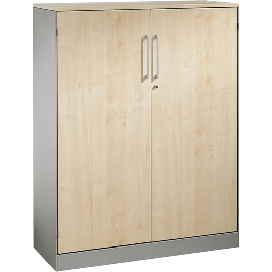 C+P Flügeltürenschrank Asisto 1.000 x 1.310 x 435 mm (B x H x T) 2 Fachböden Farbe der Front: ahorn Farbe des Korpus: weißaluminium