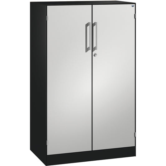 C+P Flügeltürenschrank Asisto 800 x 1.310 x 435 mm (B x H x T) 2 Fachböden Stahl Farbe der Front: lichtgrau Farbe des Korpus: schwarzgrau