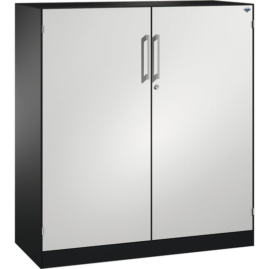 C+P Flügeltürenschrank Asisto 1.200 x 1.310 x 435 mm (B x H x T) 2 Fachböden Stahl Farbe der Front: lichtgrau Farbe des Korpus: schwarzgrau