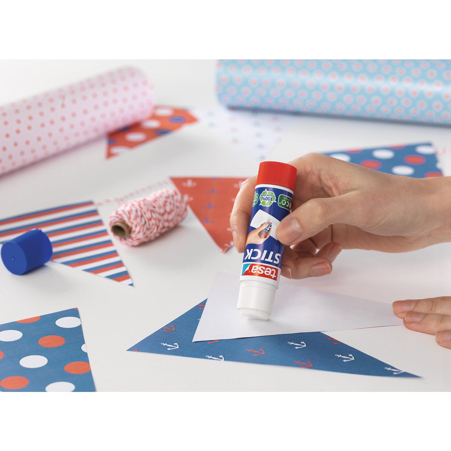 tesa® Klebestift Stick nicht nachfüllbar 4 x 20 g/Pack.