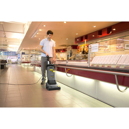 Kärcher Waschsauger BR 30/4 C + MF harte Böden 33,5 x 118 x 39 cm (B x H x T) 4l 200m² 820W