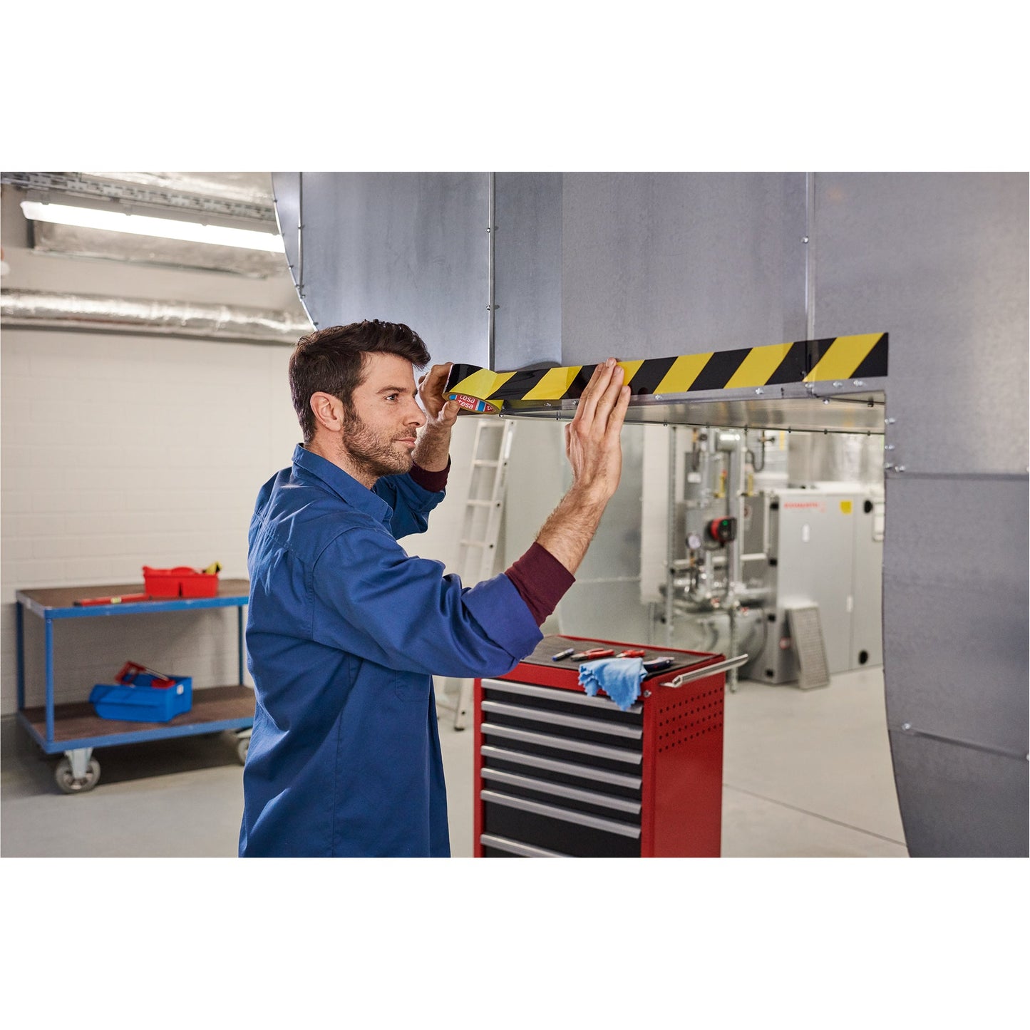 tesa® Signalklebeband Universal 50 mm x 66 m (B x L) Polypropylen gelb/schwarz