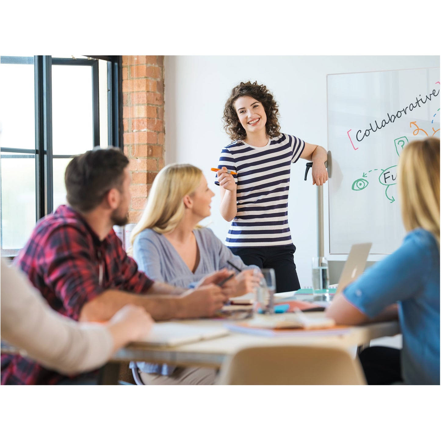 Nobo® Whiteboard Impression Pro Mobil Nano CleanT Maße der Oberfläche: 150 x 120 cm (B x H) Tafel magnethaftend beidseitig beschreibbar inkl. Nobo-Stift Stahl emailliert weiß