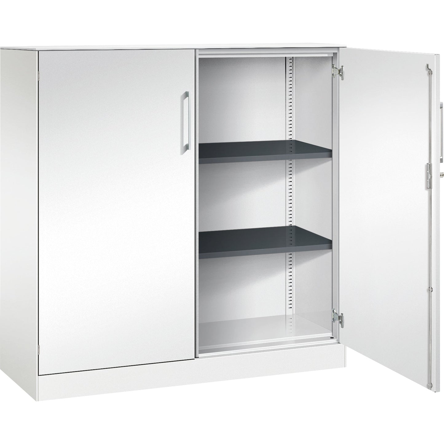 C+P Flügeltürenschrank Asisto 1.200 x 1.310 x 435 mm (B x H x T) 2 Fachböden Stahl Farbe der Front: verkehrsweiß Farbe des Korpus: verkehrsweiß