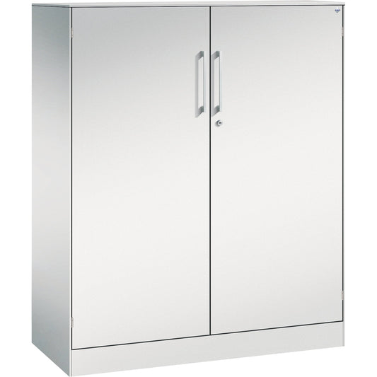 C+P Flügeltürenschrank Asisto 1.000 x 1.310 x 435 mm (B x H x T) 2 Fachböden Stahl Farbe der Front: lichtgrau Farbe des Korpus: lichtgrau