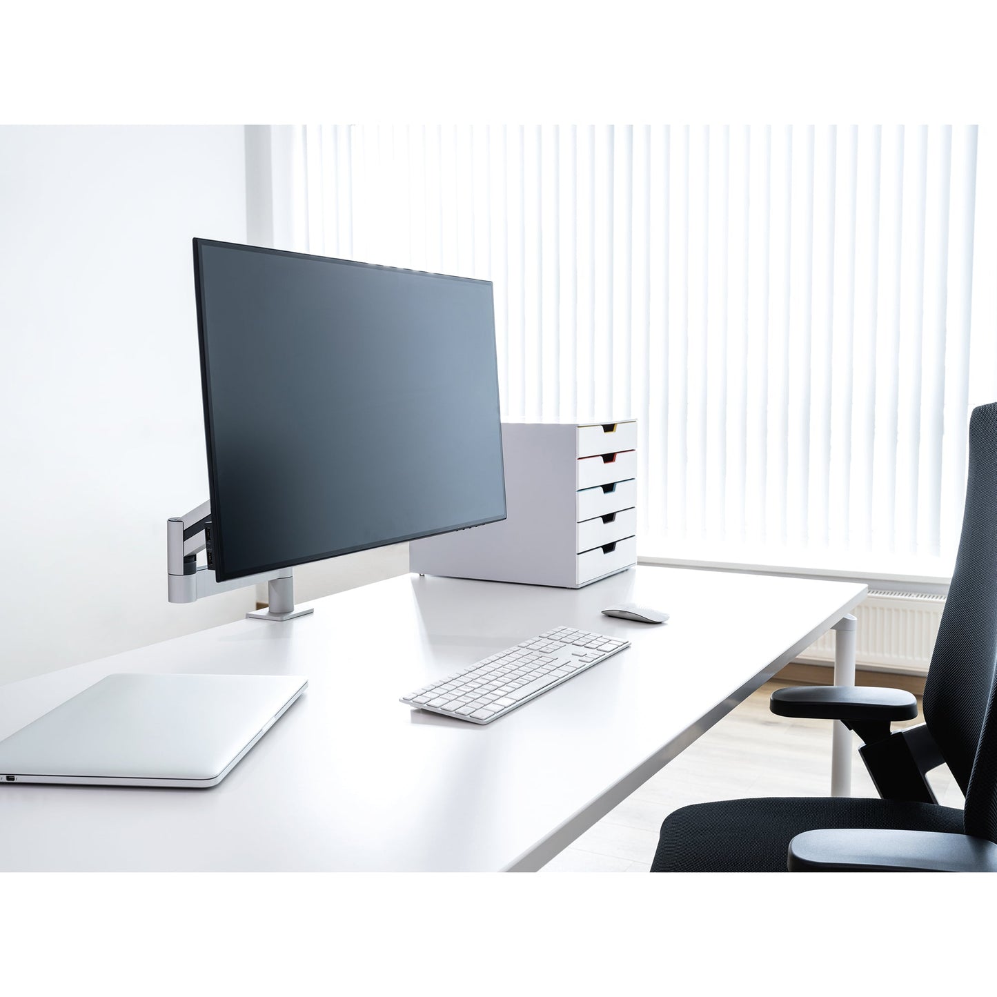 DURABLE Monitorschwenkarm PRO 34,5 x 47 x 12 cm (B x H x T) 3-8kg Aluminium/Kunststoff silber metallic