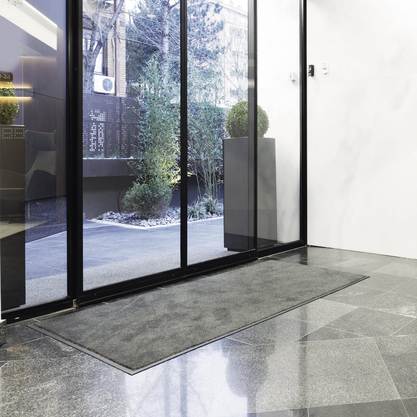 Doortex Schmutzfangmatte advantagemat® Innenbereich 60 x 90 cm (B x L) 100 % Polypropylen Material der Rückseite: Vinyl schwarz/weiß
