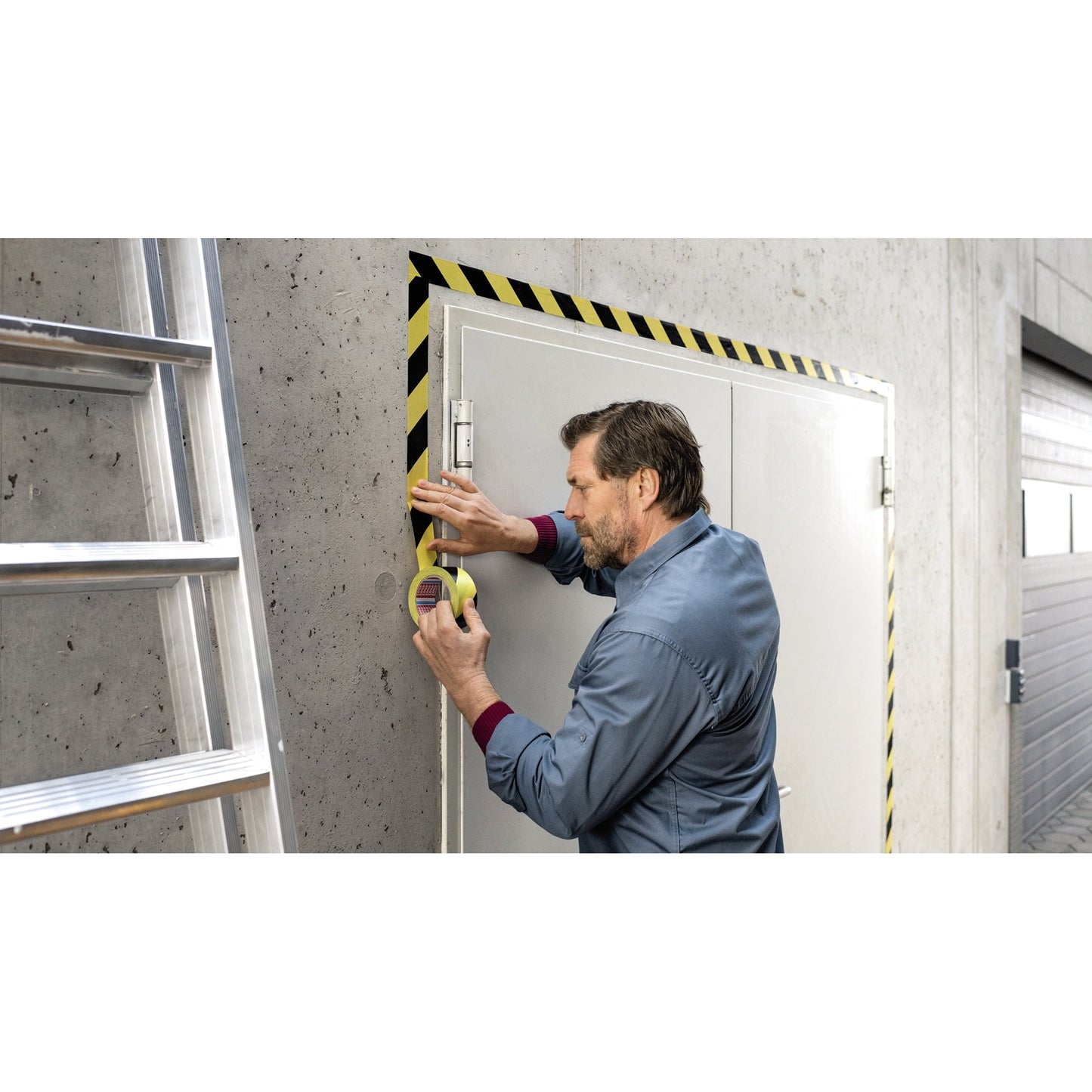 tesa® Signalklebeband Premium 50 mm x 66 m (B x L) Polyvinylchlorid gelb/schwarz
