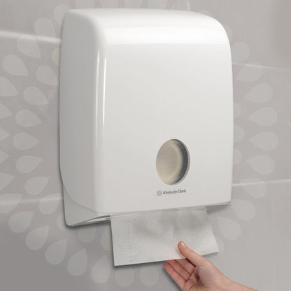 Kleenex® Papierhandtücher UltraT 31,8 x 21,5 cm (B x L) AirflexT weiß 15 x 124 Bl./Pack.