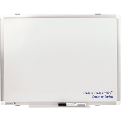 Legamaster Whiteboard PREMIUM PLUS Maße der Oberfläche: 60 x 45 cm (B x H) Tafel magnethaftend nicht beidseitig beschreibbar inkl. einem schwarzen Boardmarker TZ 1 Stahl emailliert weiß
