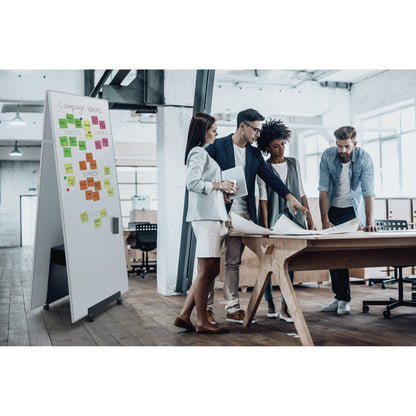 SIGEL Whiteboard Meet up Bundle Maße der Oberfläche: 90 x 180 cm (B x H) Tafel magnethaftend beidseitig beschreibbar inkl. Whiteboard 90 x 180 (B x H) MU020, Tafelständer Meet up MU050, Moderationsbox Meet up BA311 Metall weiß