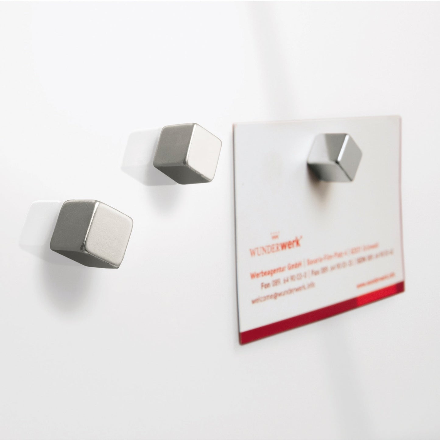 SIGEL Glasboard Artverum 130 x 55 x 1,5 cm (B x H x T) Tafel magnethaftend inkl. 2 extra starke SuperDym-Magnete Sicherheitsglas super-weiß