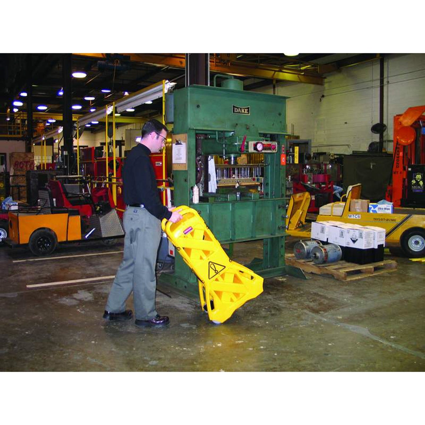 Rubbermaid Absperrsystem Innenbereich 59,69 x 33,02 x 101,6 cm (B x H x T) faltbar Polyethylen gelb