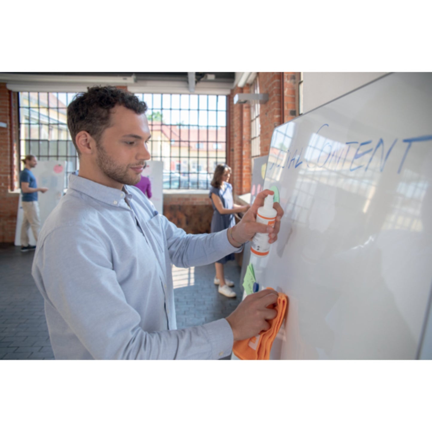 Nobo® Starterset Whiteboard Move & Meet 10 Whiteboardmarker (farbig), 10 Magnete (Ø 32 mm farbig), 10 Magnete (Ø 24 mm farbig), 2 Tafelwischer, 1 Reinigungsspray