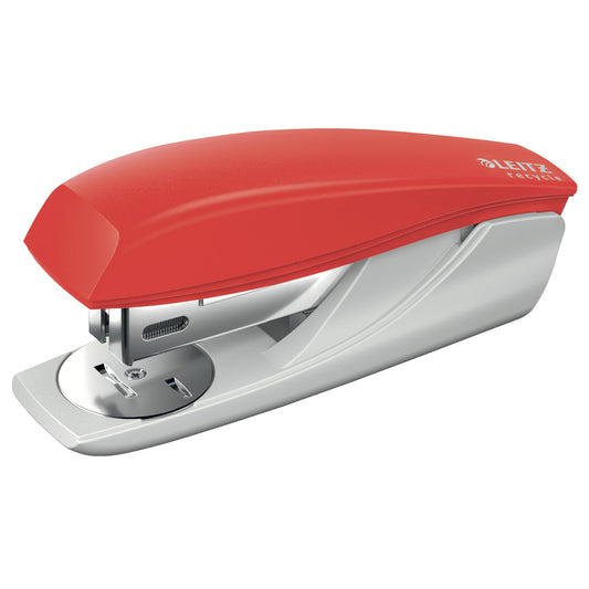 Leitz Heftgerät NeXXt Recycle 24/6, 26/6 fest/lösbar/nageln 25 Bl. (80 g/m²) Metall/Kunststoff (Kunststoff, 96 % recycelt) rot