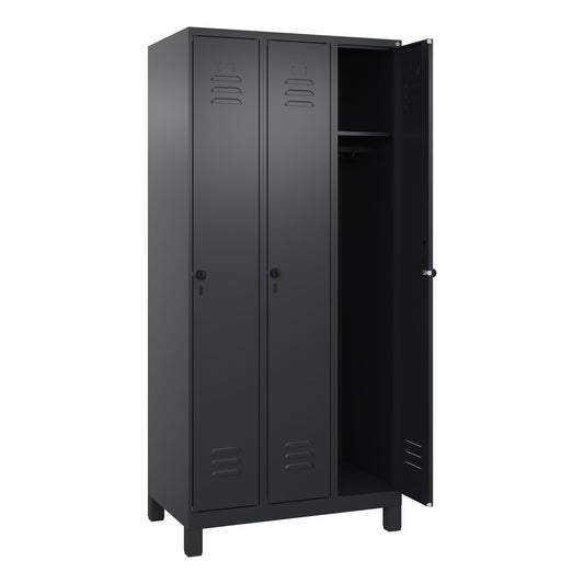 C+P Kleiderspind Classic PLUS 900 x 1.950 x 500 mm (B x H x T) 3 Abteile Stahl Farbe der Front: schwarzgrau Farbe des Korpus: schwarzgrau