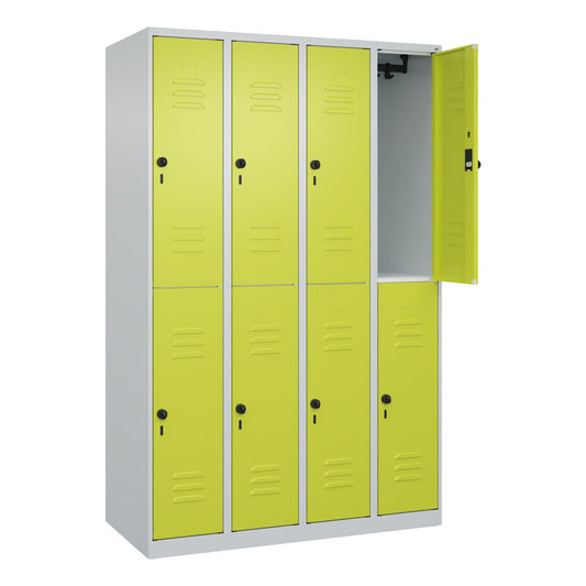 C+P Kleiderspind Classic PLUS 1.200 x 1.850 x 500 mm (B x H x T) 4 Abteile Stahl Farbe der Front: clowngrün Farbe des Korpus: lichtgrau