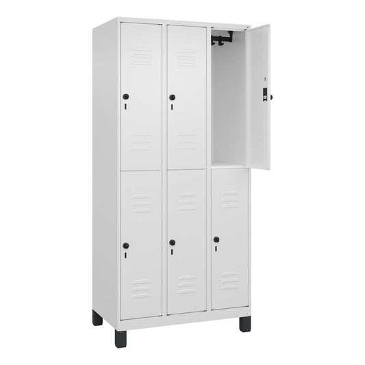 C+P Kleiderspind Classic PLUS 900 x 1.950 x 500 mm (B x H x T) 3 Abteile Stahl Farbe der Front: verkehrsweiß Farbe des Korpus: verkehrsweiß