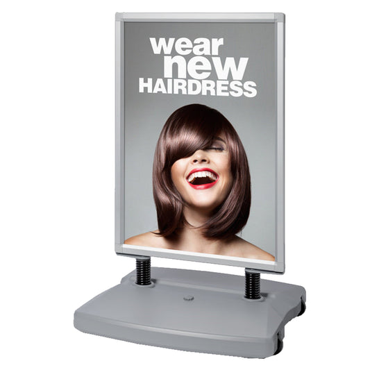 Showdown® Displays Kundenstopper Windtalker® City 67 x 112,3 x 59 cm (B x H x T) Standfuß