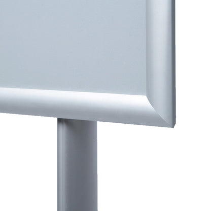 Showdown® Displays Infodisplay Design Standard 33 x 146,5 x 33 cm (B x H x T) DIN A3 silber