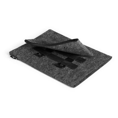DURABLE Notebookhülle MultiBag EFFECT 25 x 32 x 2 cm (B x H x T) Zubehörtasche 24 x 13,5 cm (B x H) PET-Filz, 60 % recycelt anthrazit
